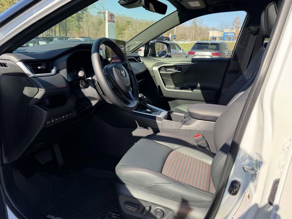 2025 Toyota RAV4 Plug-In Hybrid XSE