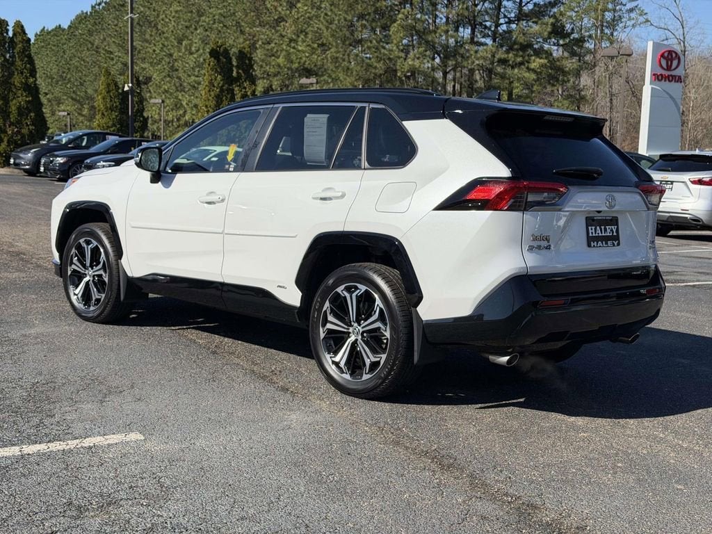 2025 Toyota RAV4 Plug-In Hybrid XSE