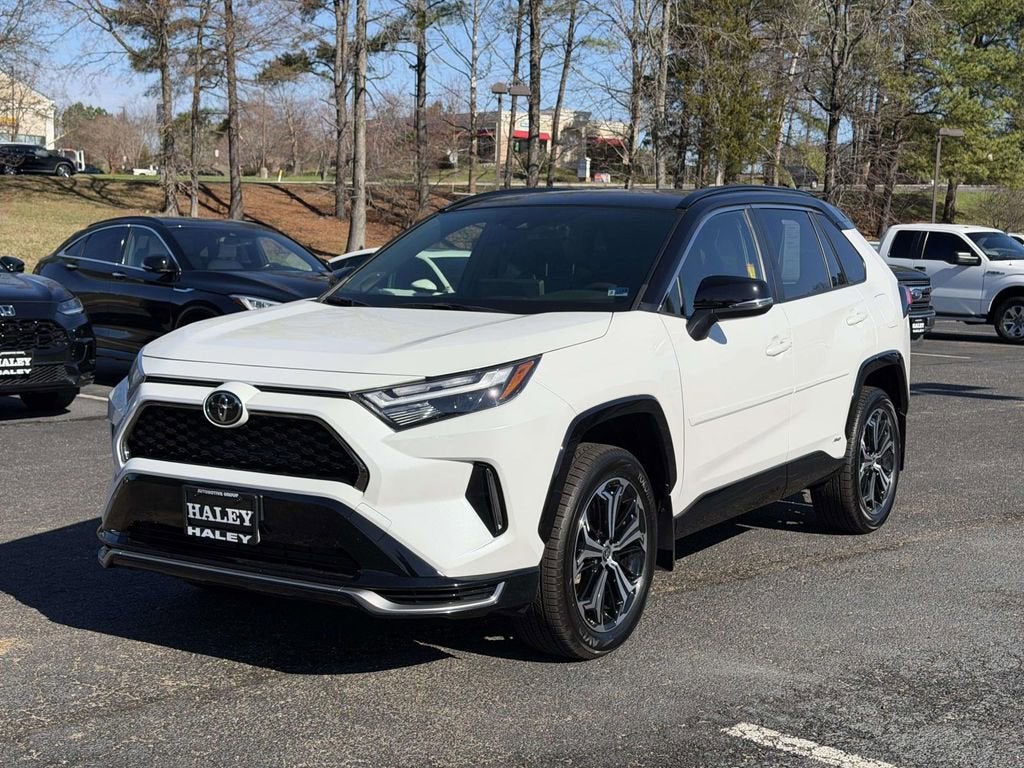 2025 Toyota RAV4 Plug-In Hybrid XSE