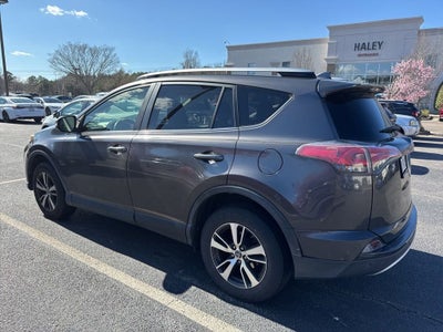 2017 Toyota RAV4 XLE