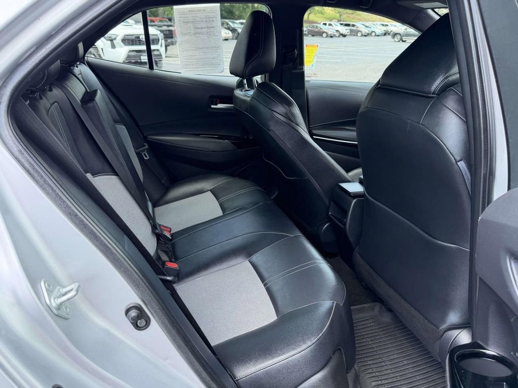 2021 Toyota Corolla Hatchback XSE