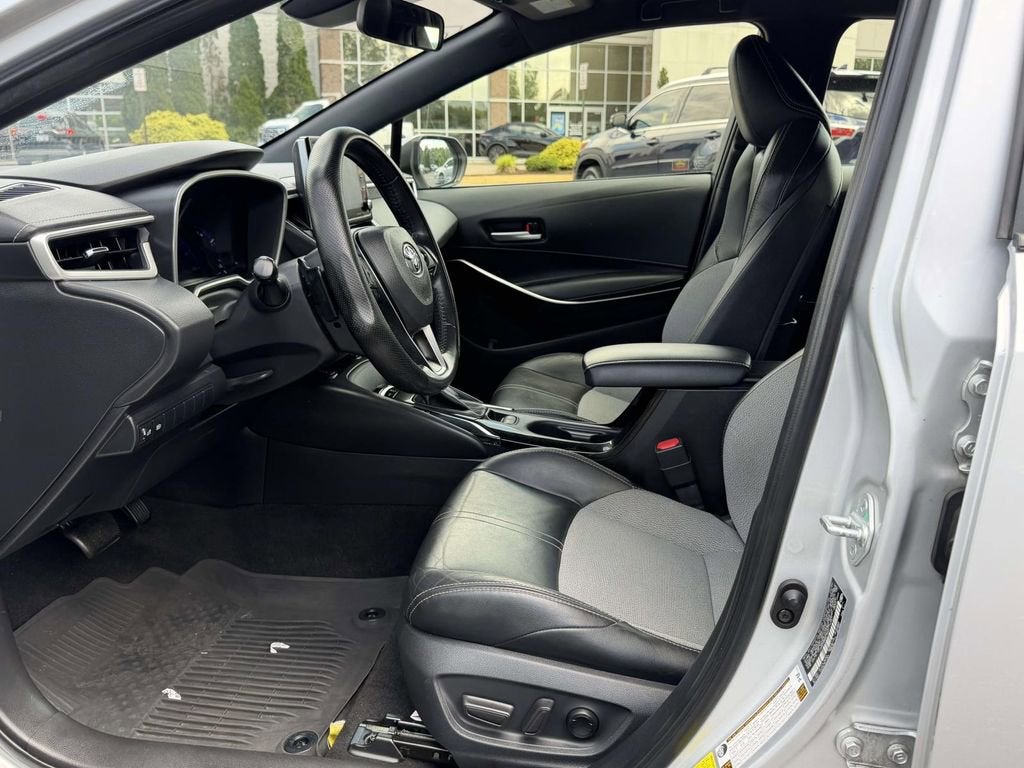 2021 Toyota Corolla Hatchback XSE