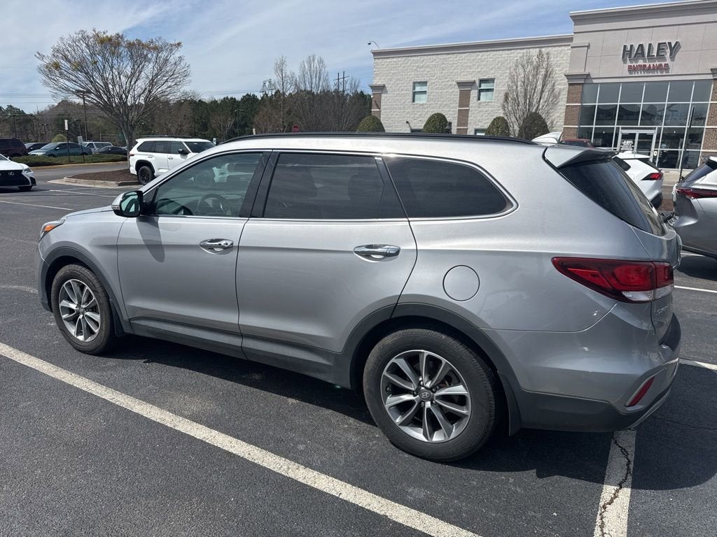 2018 Hyundai Santa Fe SE