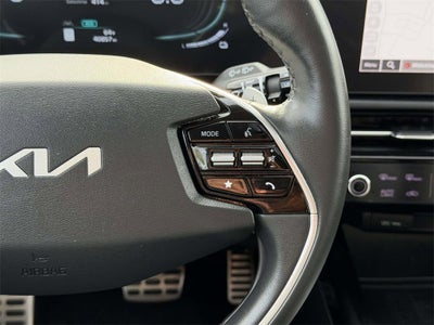 2024 Kia Niro Plug-In Hybrid SX