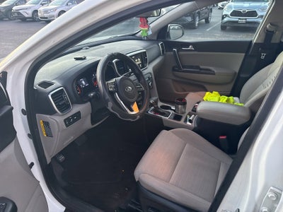 2022 Kia Sportage LX
