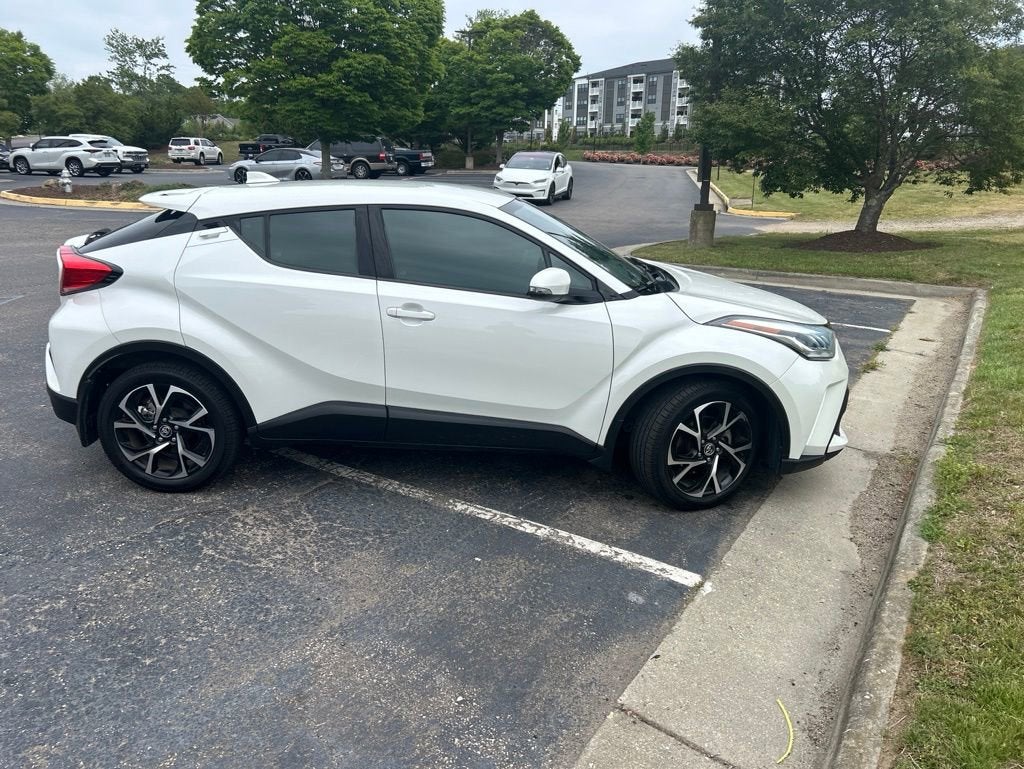 2020 Toyota C-HR XLE