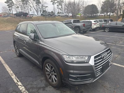 2019 Audi Q7 45 Premium Plus