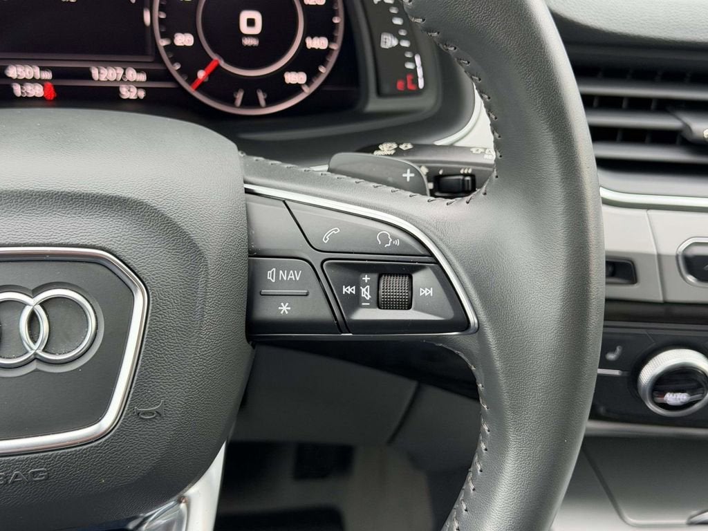 2019 Audi Q7 45 Premium Plus