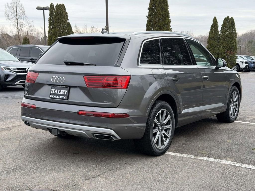 2019 Audi Q7 45 Premium Plus