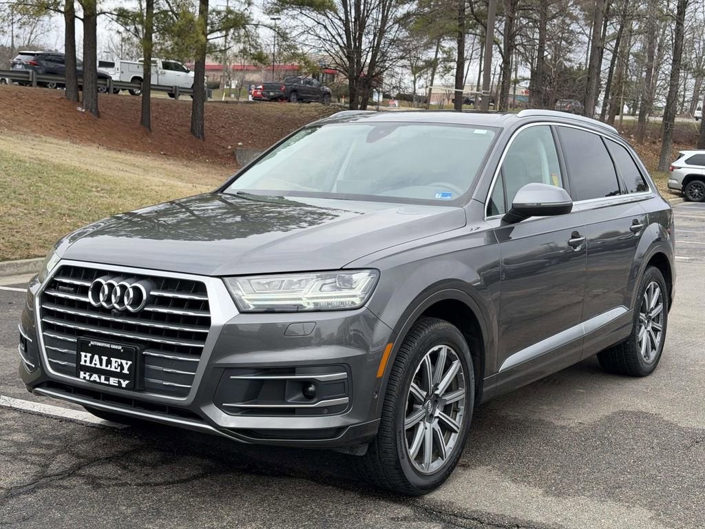 2019 Audi Q7 45 Premium Plus