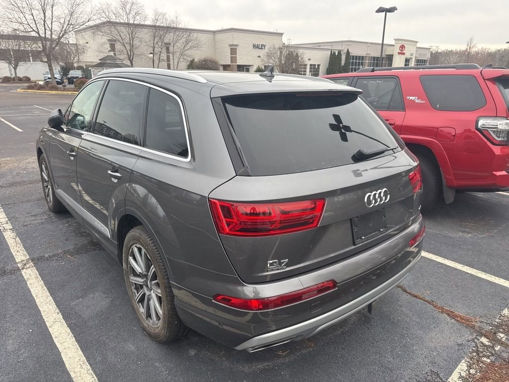 2019 Audi Q7 45 Premium Plus