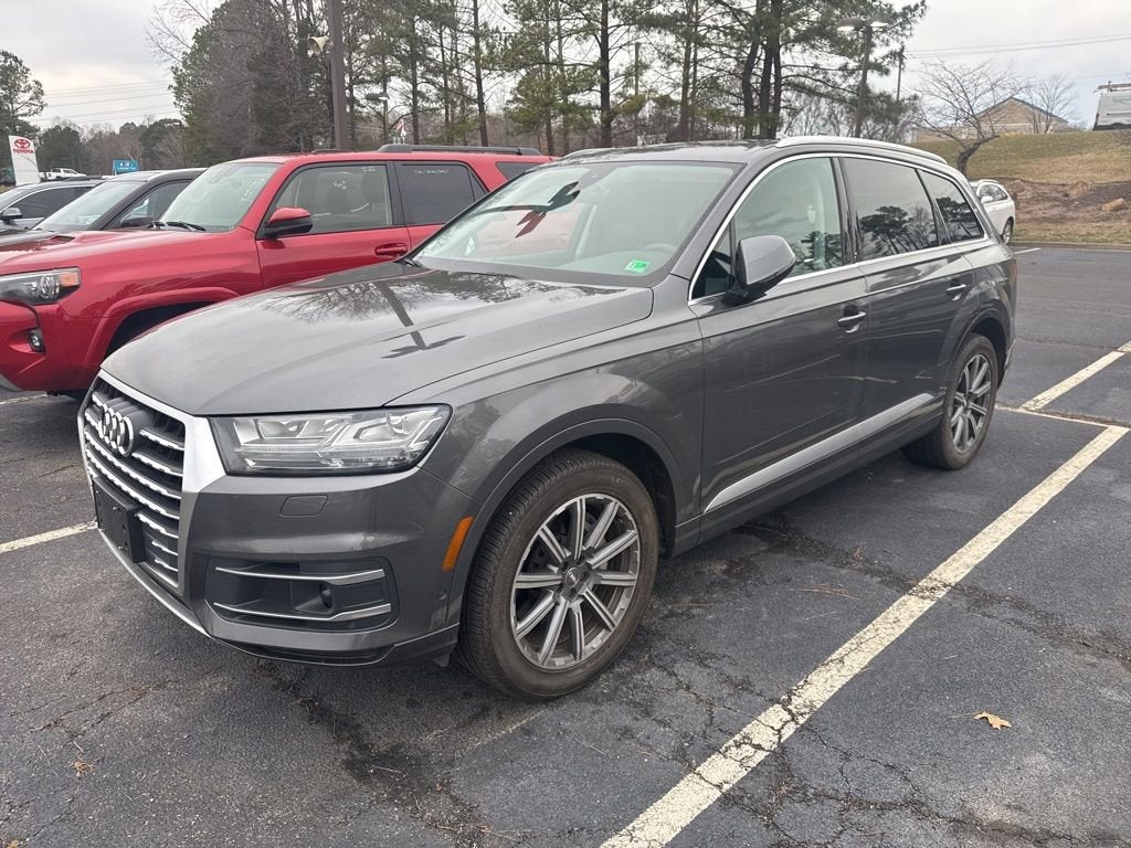 2019 Audi Q7 45 Premium Plus