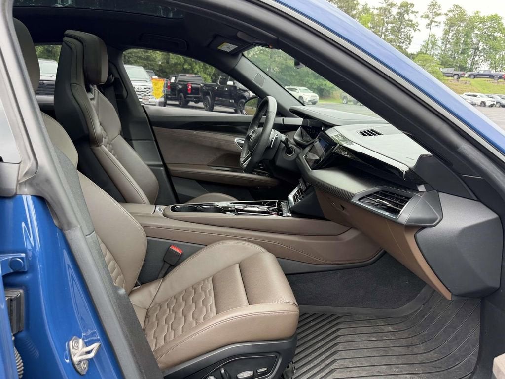 2022 Audi e-tron GT Prestige