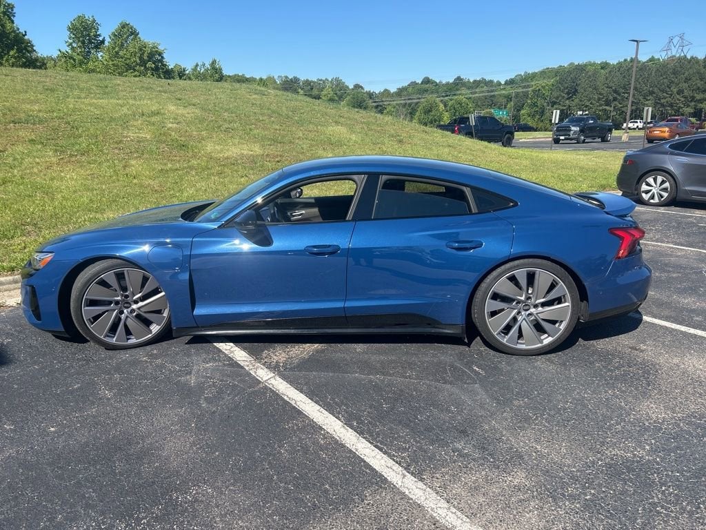2022 Audi e-tron GT Prestige