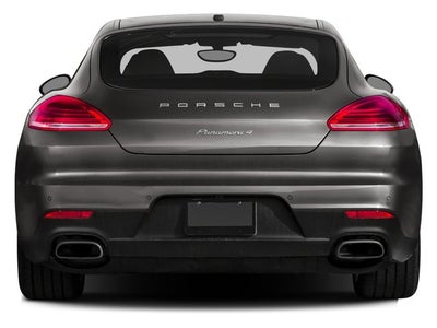 2016 Porsche Panamera 4