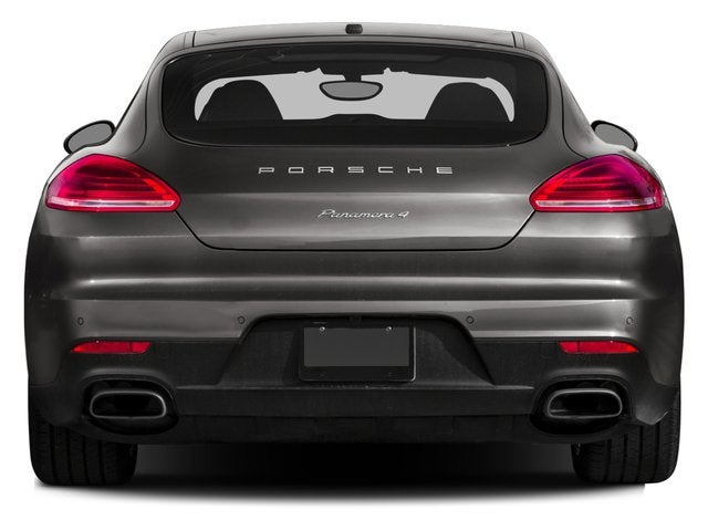 2016 Porsche Panamera 4