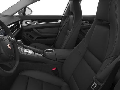 2016 Porsche Panamera 4