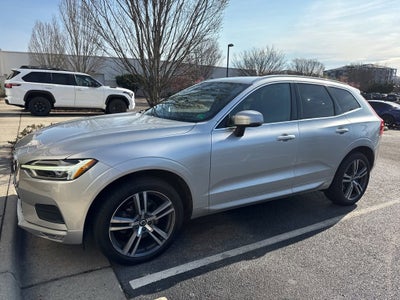 2020 Volvo XC60 T5 Momentum