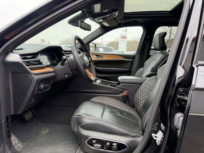 2023 Jeep Grand Cherokee Summit