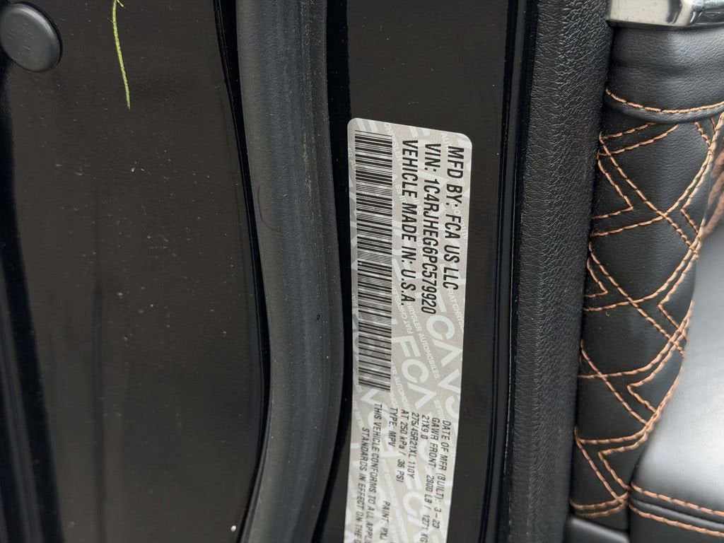 2023 Jeep Grand Cherokee Summit