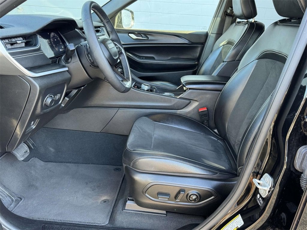 2024 Jeep Grand Cherokee L Altitude