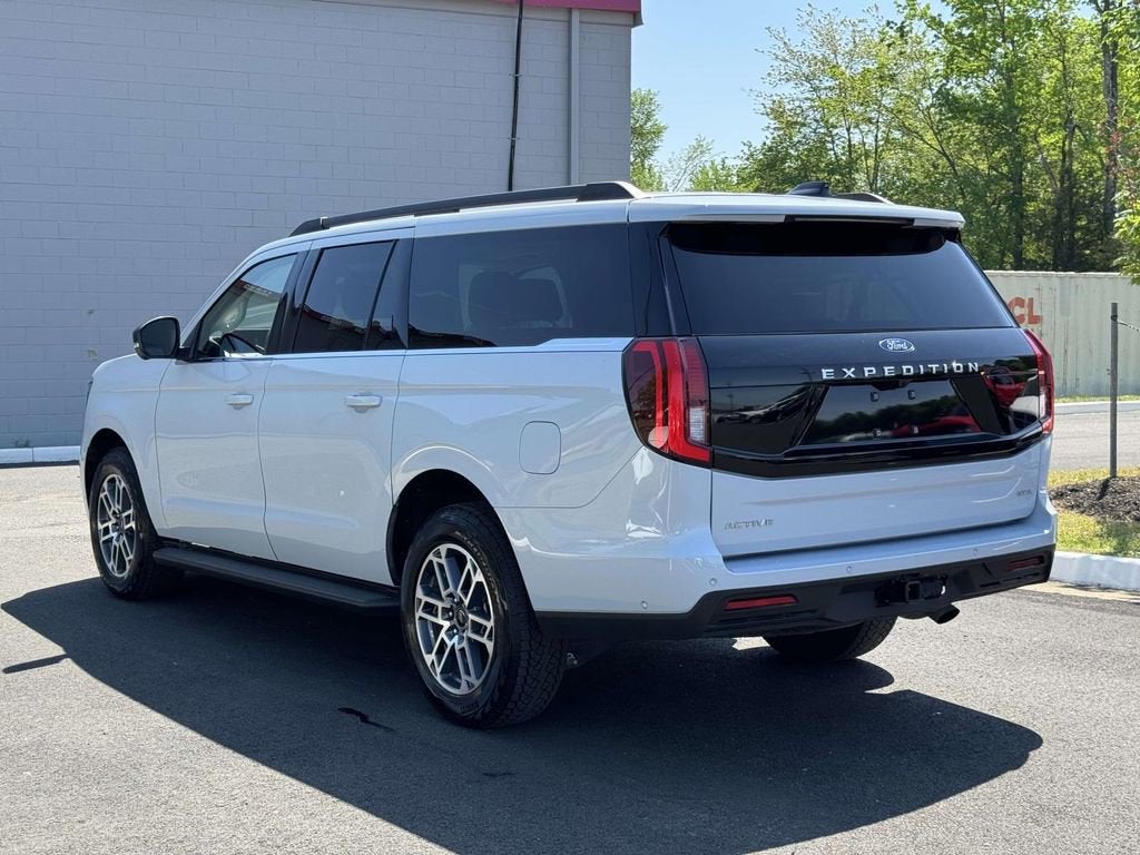 2025 Ford Expedition Max Active