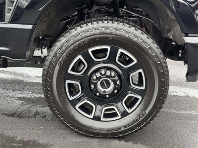 2025 Ford Super Duty F-350 SRW Platinum