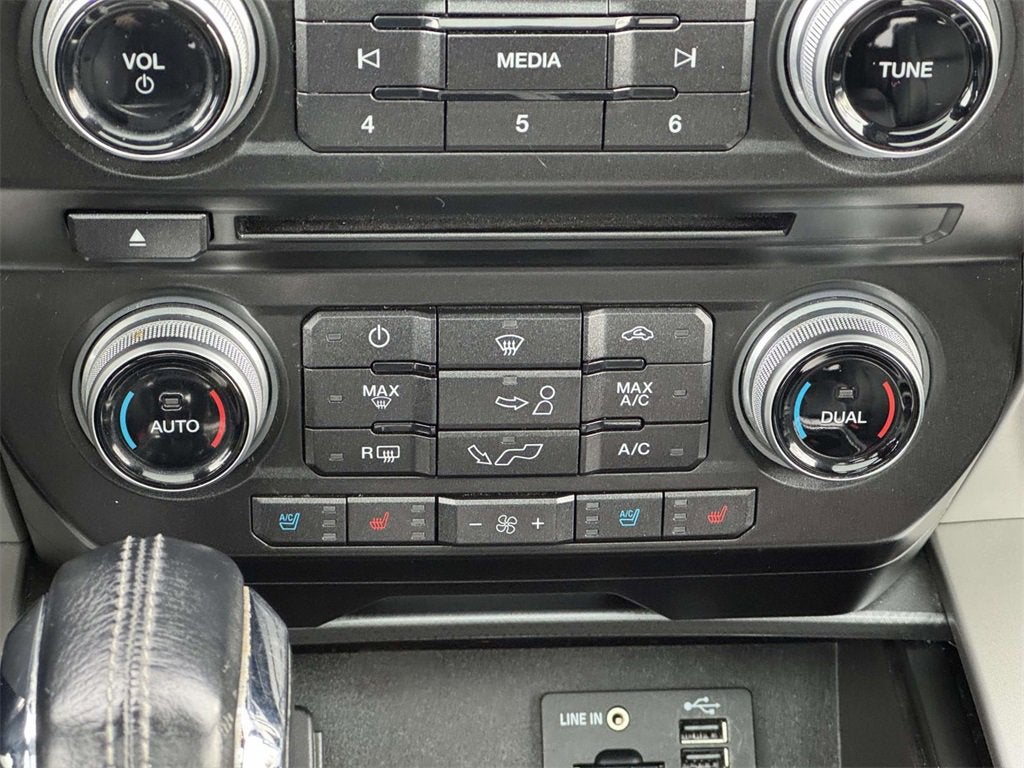 2015 Ford F-150 Lariat