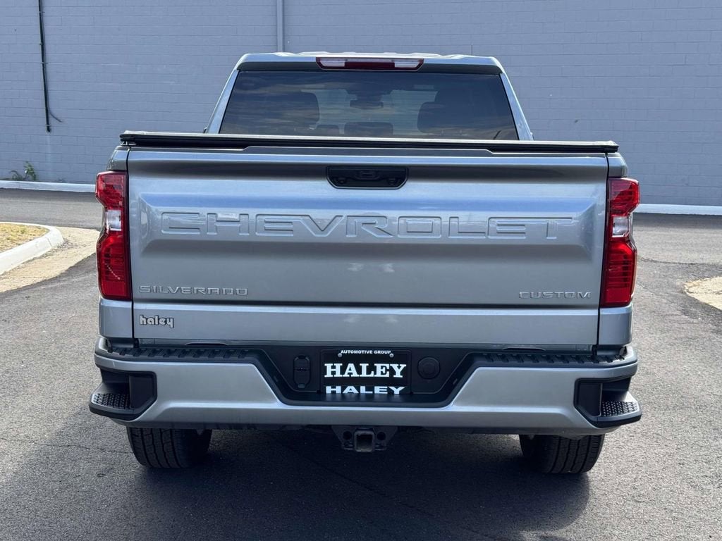 2025 Chevrolet Silverado 1500 Custom