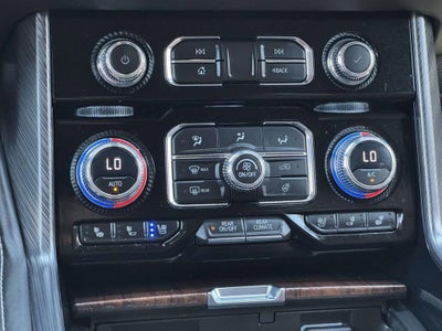 2023 GMC Yukon XL Denali Ultimate