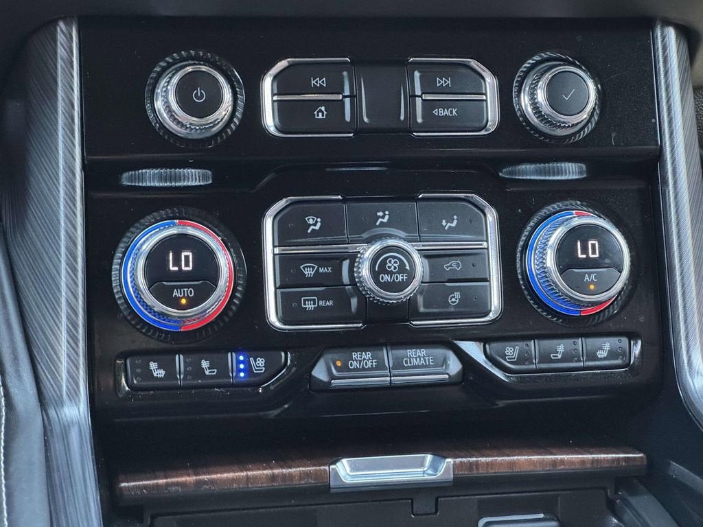 2023 GMC Yukon XL Denali Ultimate