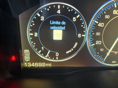 2015 Cadillac Escalade Luxury