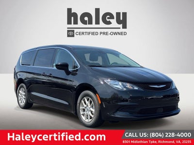 2024 Chrysler Voyager LX