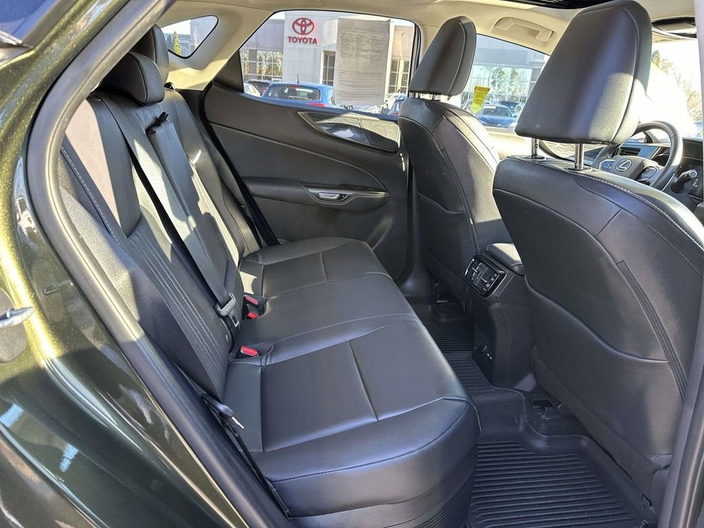 2024 Lexus NX 350h Premium