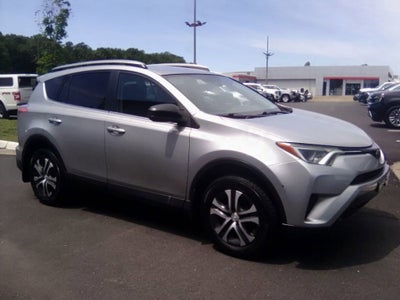 2017 Toyota RAV4 LE