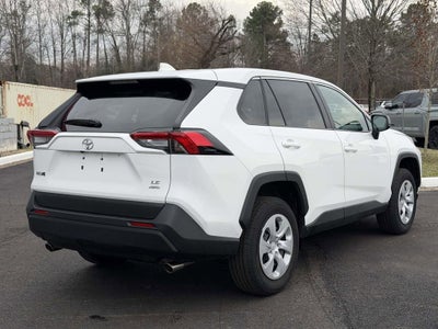 2025 Toyota RAV4 LE