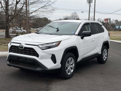 2025 Toyota RAV4 LE