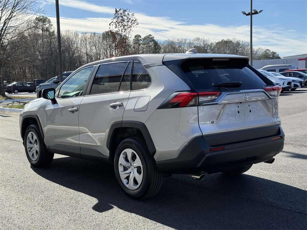 2025 Toyota RAV4 LE