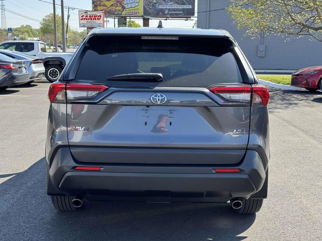 2024 Toyota RAV4 LE