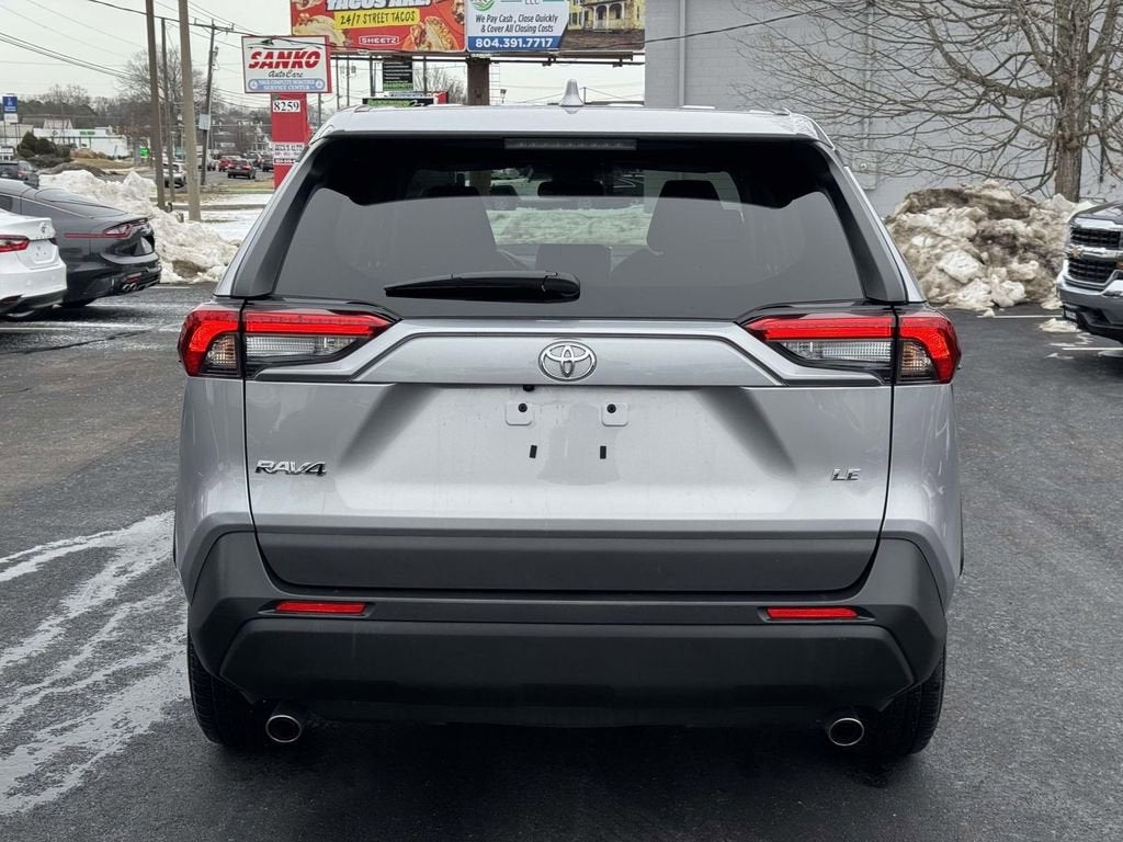 2025 Toyota RAV4 LE