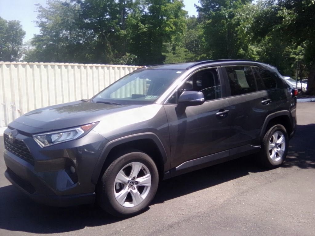 2021 Toyota RAV4 XLE