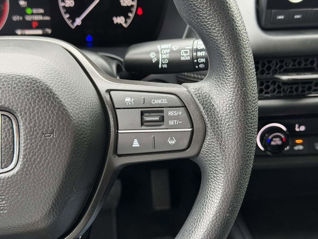2025 Honda HR-V LX