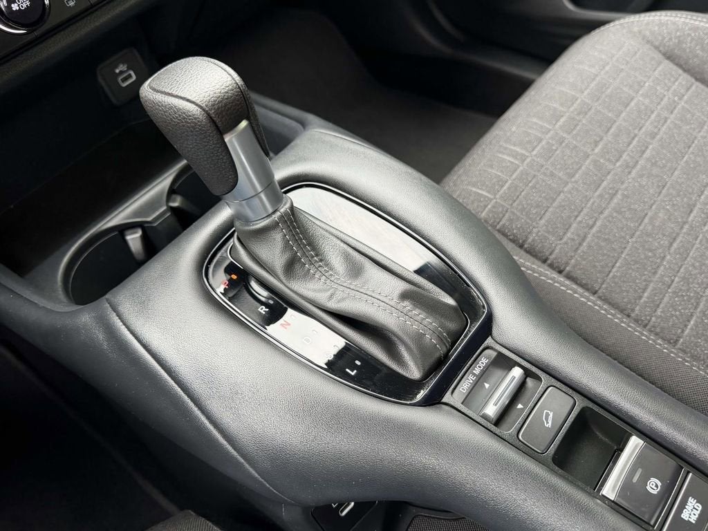 2025 Honda HR-V LX