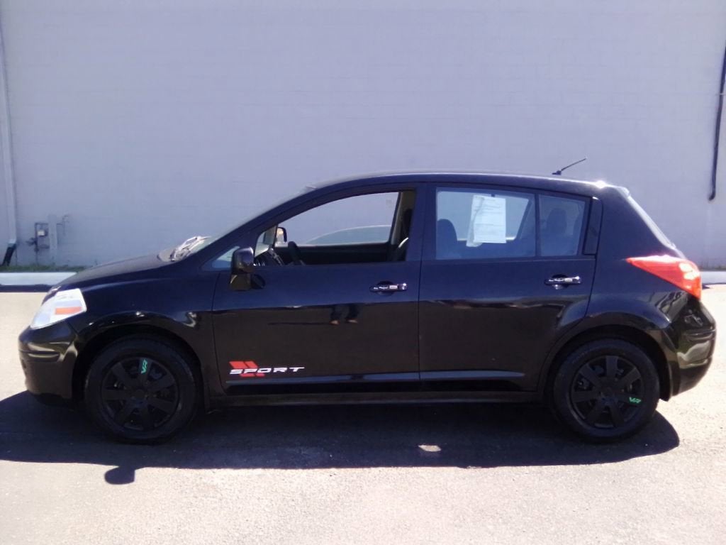 2012 Nissan Versa 1.8 S