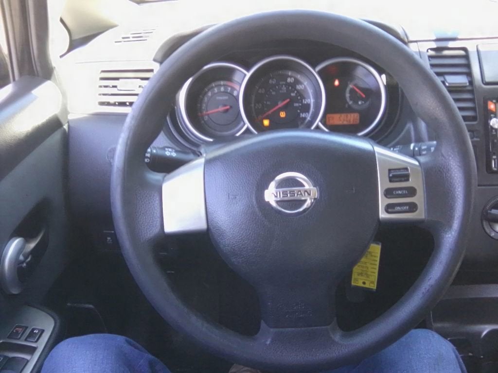 2012 Nissan Versa 1.8 S