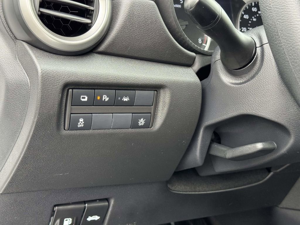 2023 Nissan Versa 1.6 S