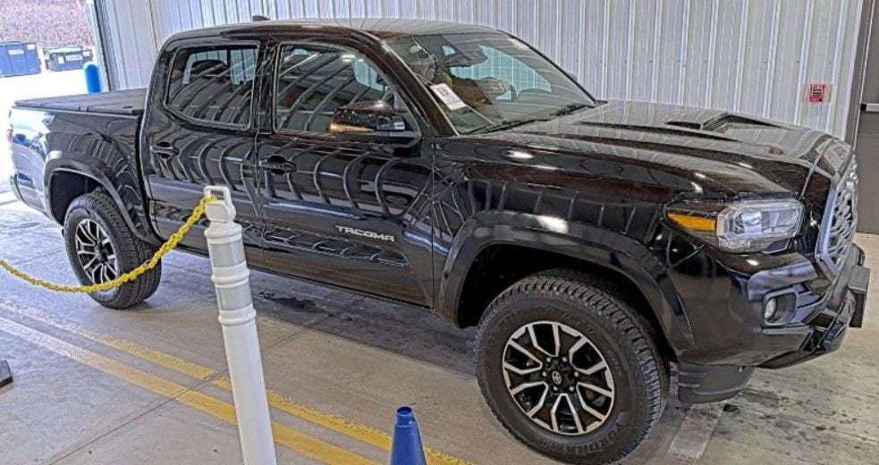 2023 Toyota Tacoma TRD Sport