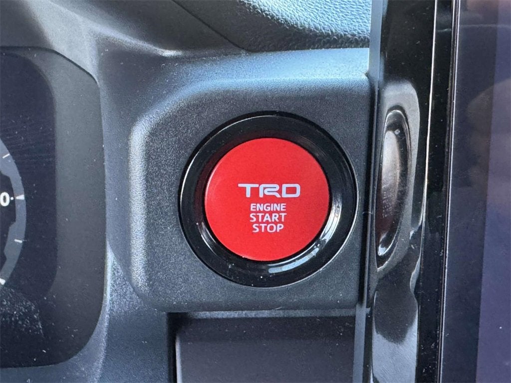 2025 Toyota Tacoma TRD Off-Road