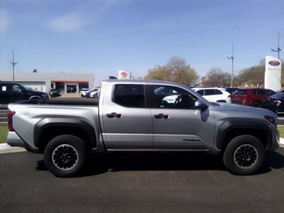 2025 Toyota Tacoma TRD Off-Road