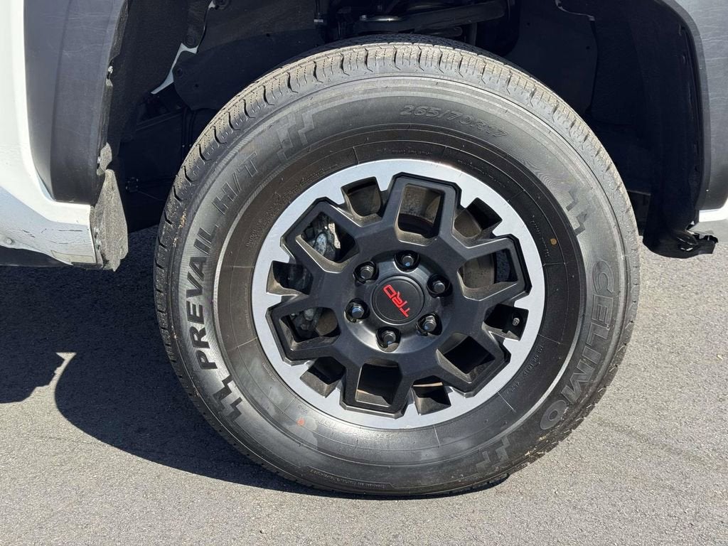 2024 Toyota Tacoma TRD Off-Road